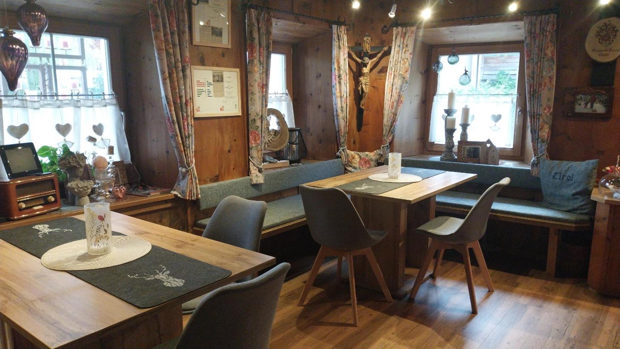 Thalerhof 호텔 Roppen 외부 사진